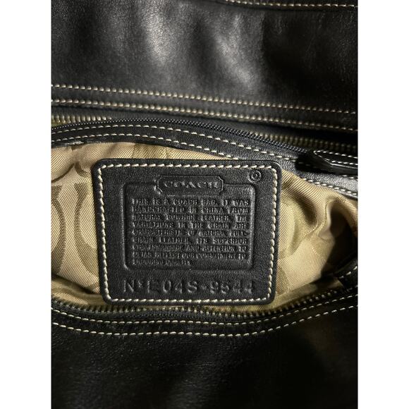 Vintage Y2K Coach Soho Buckle Shoulder Bag Black Leather Tote Purse 9544 - Picture 8 of 9